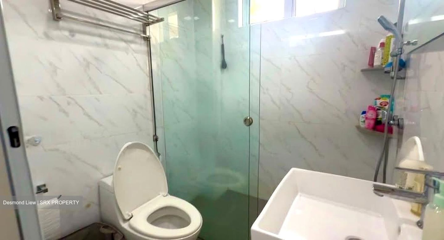 Lorong Ong Lye (D19), Terrace #533066461